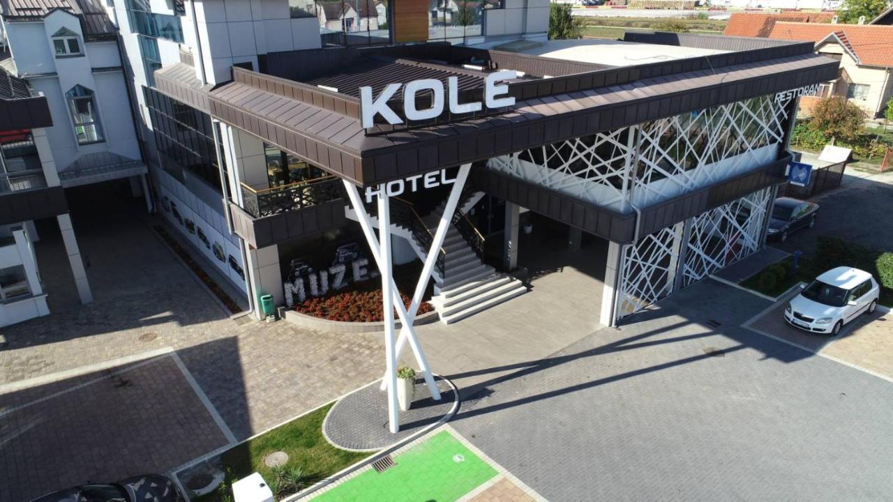 Čačak Hotel Kole מראה חיצוני תמונה