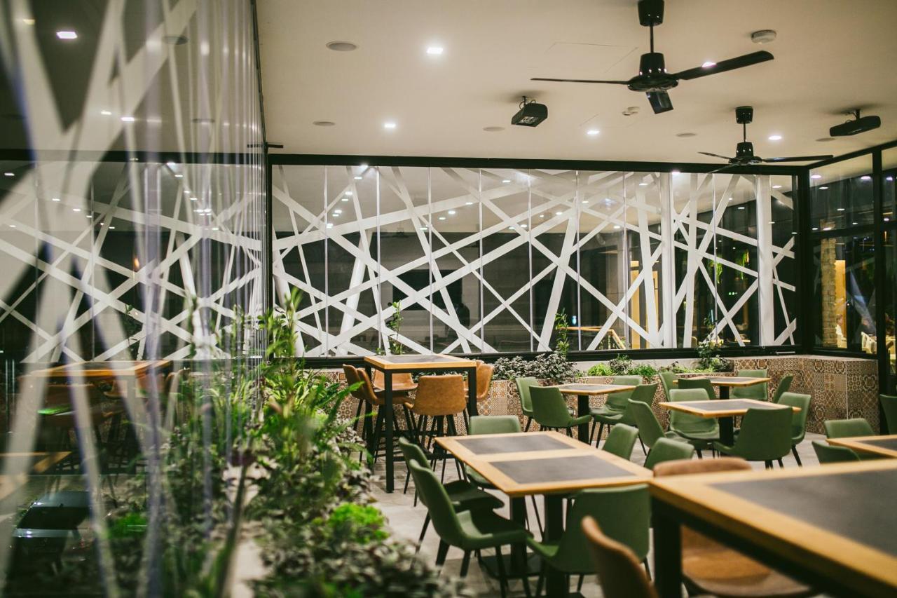 Čačak Hotel Kole מראה חיצוני תמונה